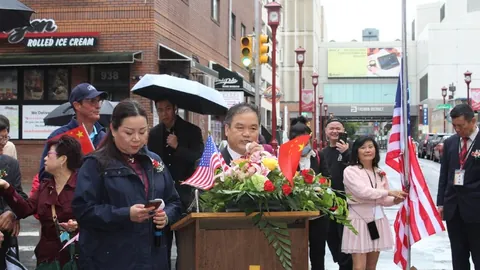 王楚钦、林诗栋乒乓球男双晋级八强